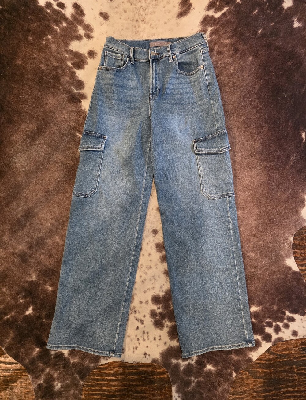 JUSTUSA Cargo Jeans 27/4 High Rise Wide Leg Medium Wash Denim